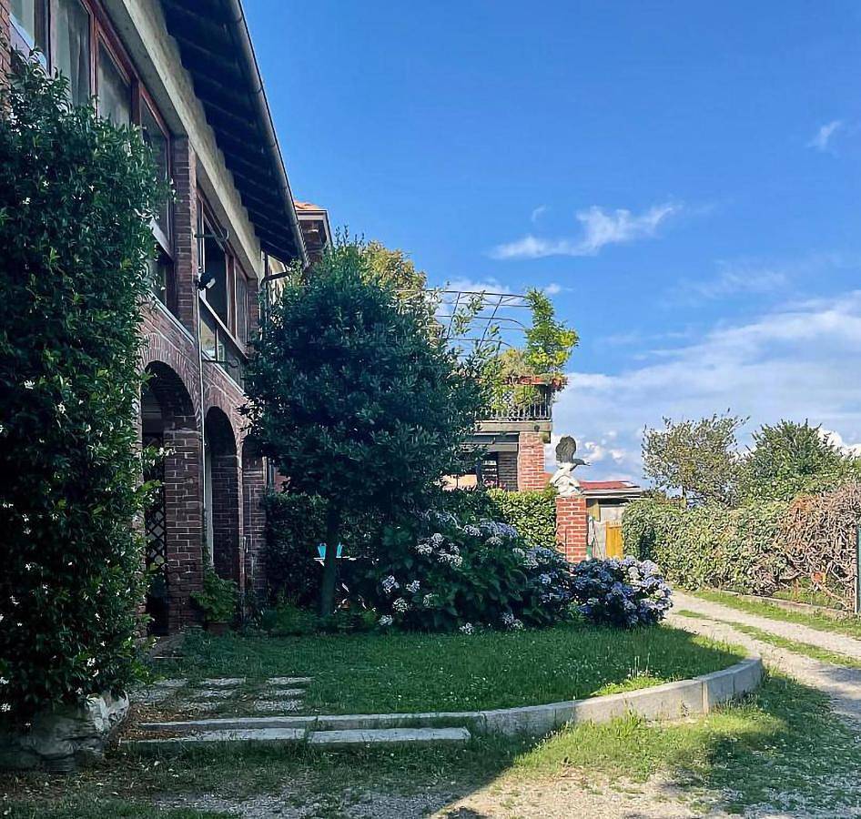 Apartamento inteiro, Le Ortensie - Holiday country house in Pisano, Lago Maggiore (Piemonte)
