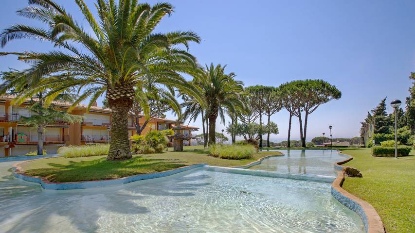 Gîte pour 5 personnes, avec bassin pour enfant ainsi que terrasse et jardin dans Calella de Palafrugell - 2