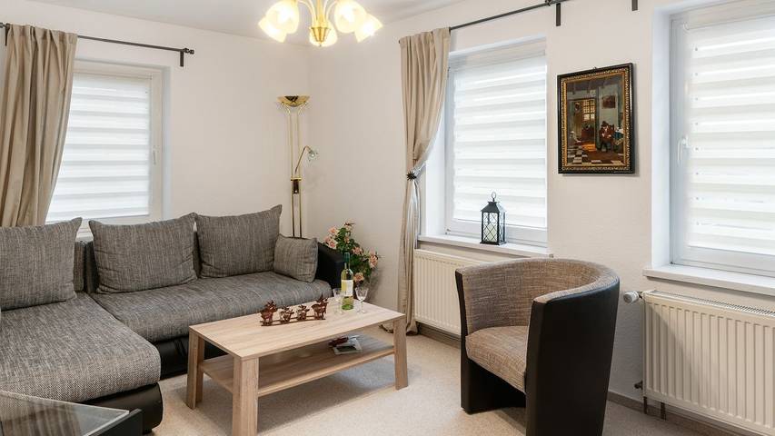 Ferienhaus für 4 Personen, mit Garten und Terrasse in Naumburg