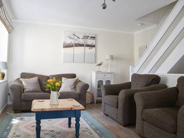 Log Cabin for 4 People in Salcombe, Devon, Photo 1