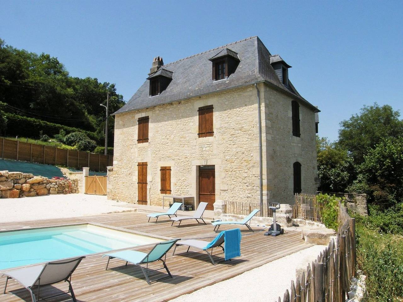 Haus "Lou Chastel" mit eigenem Pool in La Bachellerie, Périgord Noir
