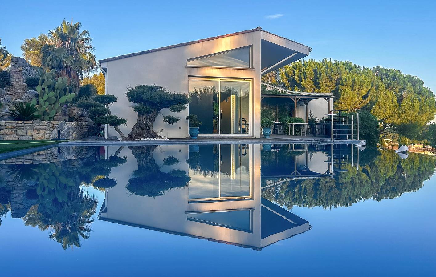 Moderno apartamento con piscina y WiFi a 800m de Caveirac in Caveirac, Region de Nimes