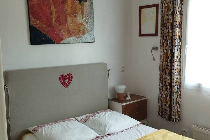 Location de vacances pour 7 personnes, avec terrasse et jardin à Saint-Molf - 4