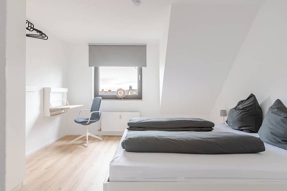 Appartement entier, Apartment Eden - 1 Min Hbf - Ideal for trips to Cologne, Düsseldorf, Wuppertal in Solingen, Bergisches Land