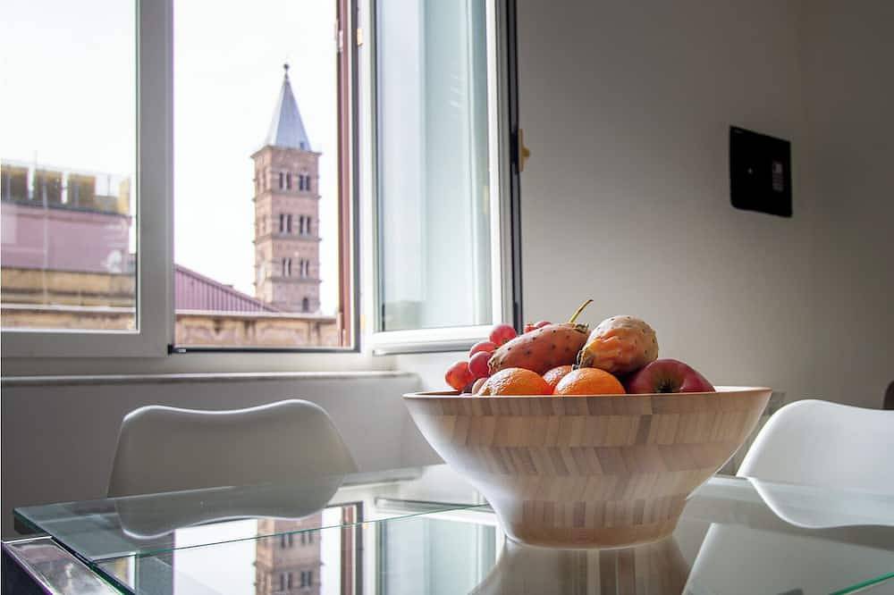Ganze Wohnung, Peace Window un tuffo nel passato. in Rom Zentrum, Rom