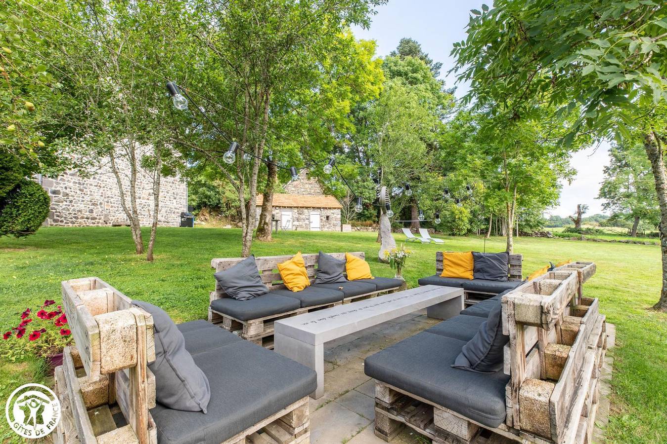 Eclats de Lave in Charbonnières-les-Varennes, Parc naturel régional des Volcans d'Auvergne