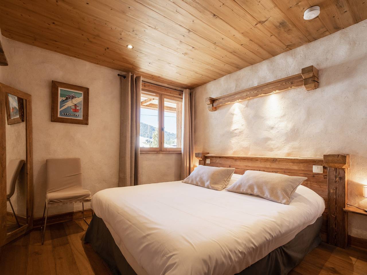 Ganze Wohnung, Gemütliche 4*-Wohnung, Südterrasse, nahe Pisten, Parkplatz, Wlan in La Clusaz, Annecy und Umgebung