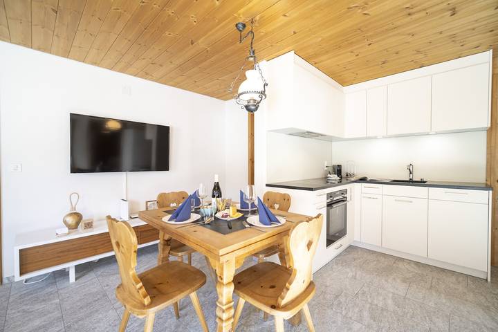 Ganze Wohnung, Chasa Sulai: Renovierte Ferienwohnung mit Aussicht Sent in Sent, Unterengadin