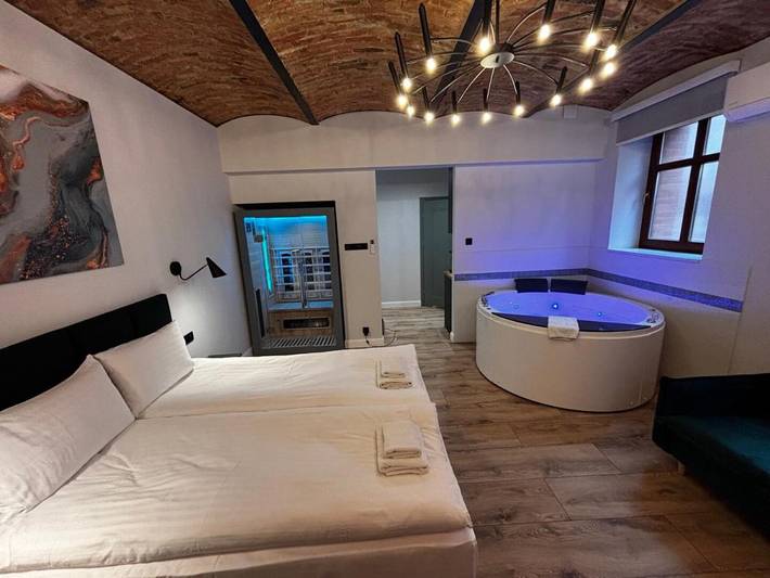 Apartamento de vacaciones para 4 personas, con sauna y jacuzzi - 1