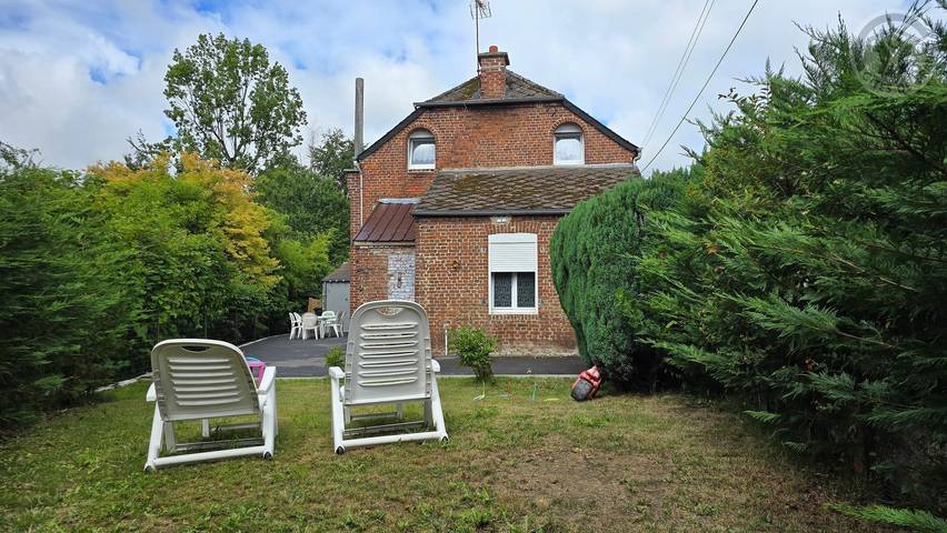 Gîte pour 6 personnes, avec terrasse et jardin - 1