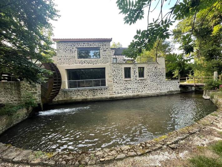Gîte pour 2 personnes, avec vue et jardin à Veyre-Monton - 4