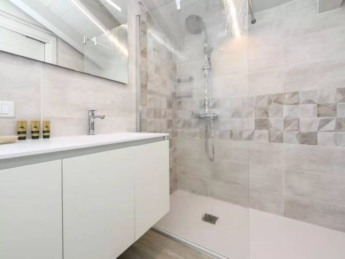 Villa für 6 Personen, mit Terrasse in Desenzano del Garda - 3