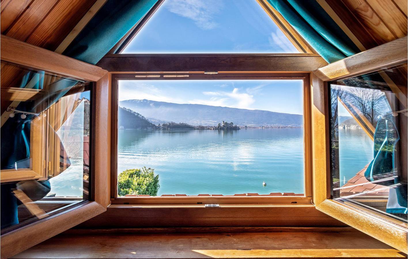 Apartamento de lujo cerca del Lago de Annecy - 170m2, Parking, Terraza, Internet in Talloires-Montmin, Región de Annecy