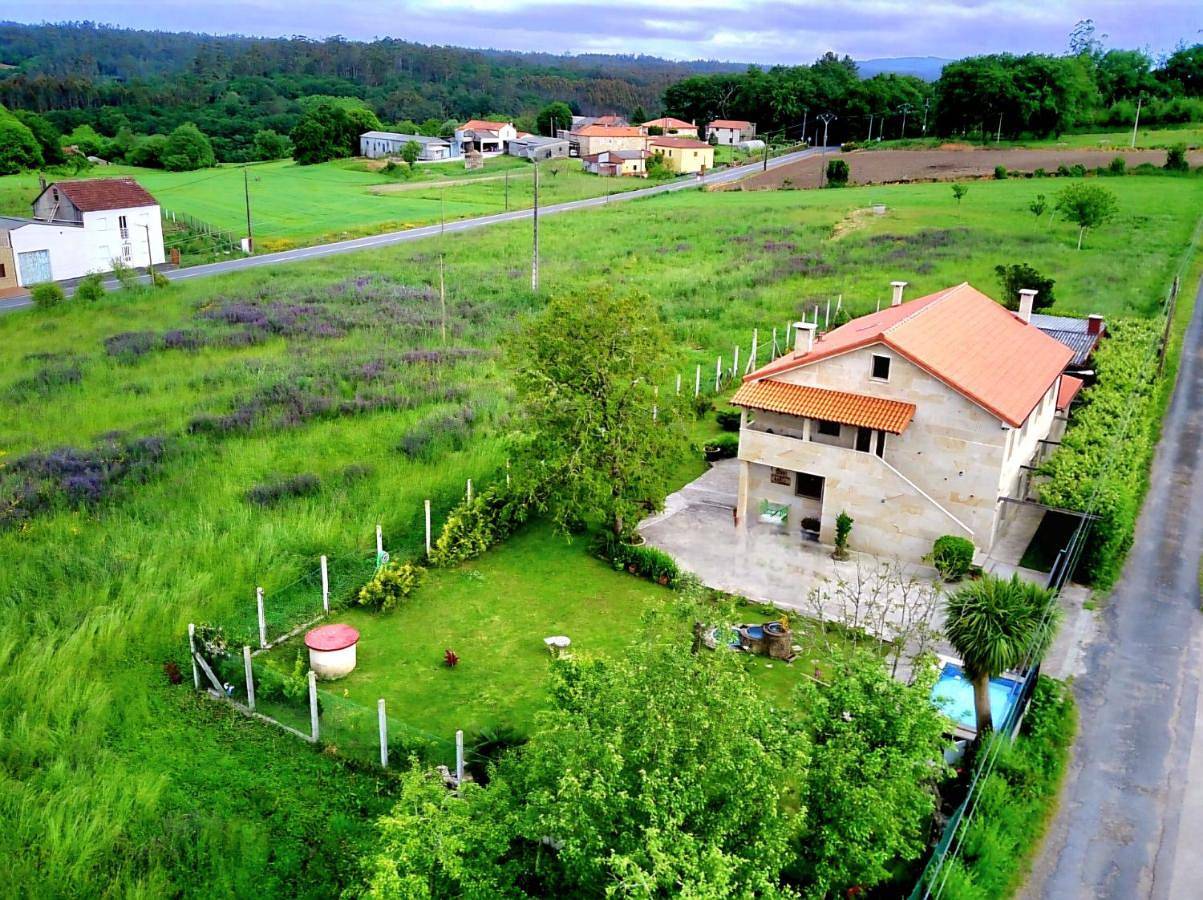 Three-Bedroom House in Brión, Costa de Galicia