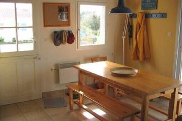 Gîte pour 5 personnes, avec jardin et terrasse à Brem-sur-Mer