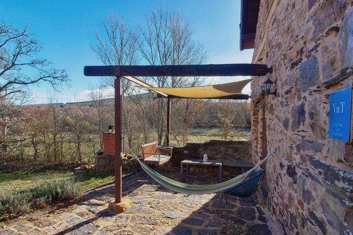 Casa rural para 10 personas, con Balcón y Jardín en Villamejil - 2