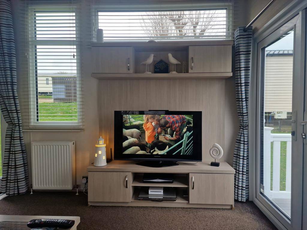 Inviting 2-Bed Caravan on Combe Haven Holiday Park in Hastings, Sussex Oriental