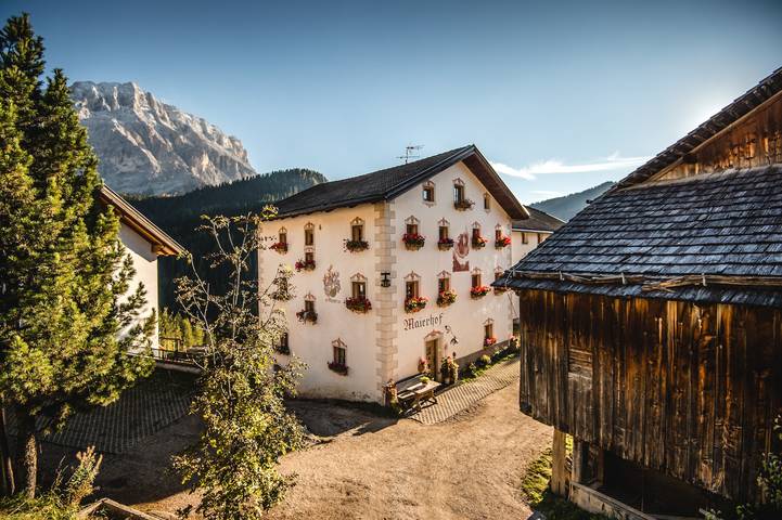 Estúdio inteiro, Apartamento Estúdio 'Apartment Plaies' com vista para a montanha, jardim partilhado e acesso Wi-Fi in La Val, Dolomiti Superski