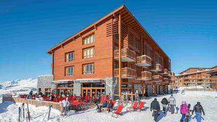 Chalet pour 6 personnes, avec piscine et jardin, animaux acceptés dans Les Arcs