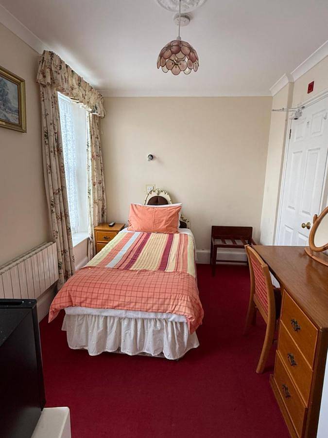 Gîte pour 4 personnes, avec balcon dans Saint-Hélier - 2