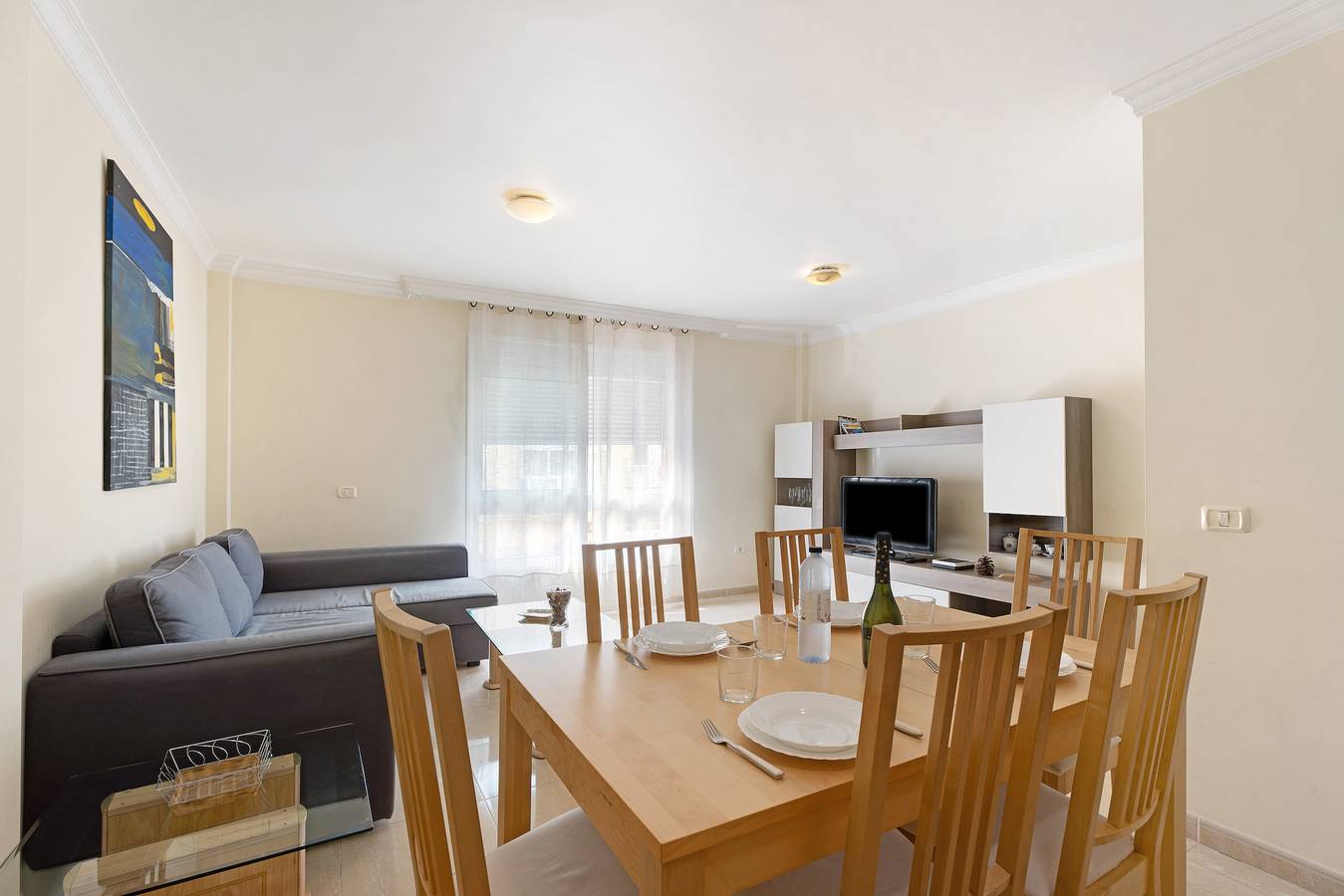 Apartamento entero, Casa de vacaciones "Las Brisas Playa San Juan" con vistas al mar, terraza compartida y Wi-Fi in Playa de San Juan (Guía de Isora), Guía de Isora