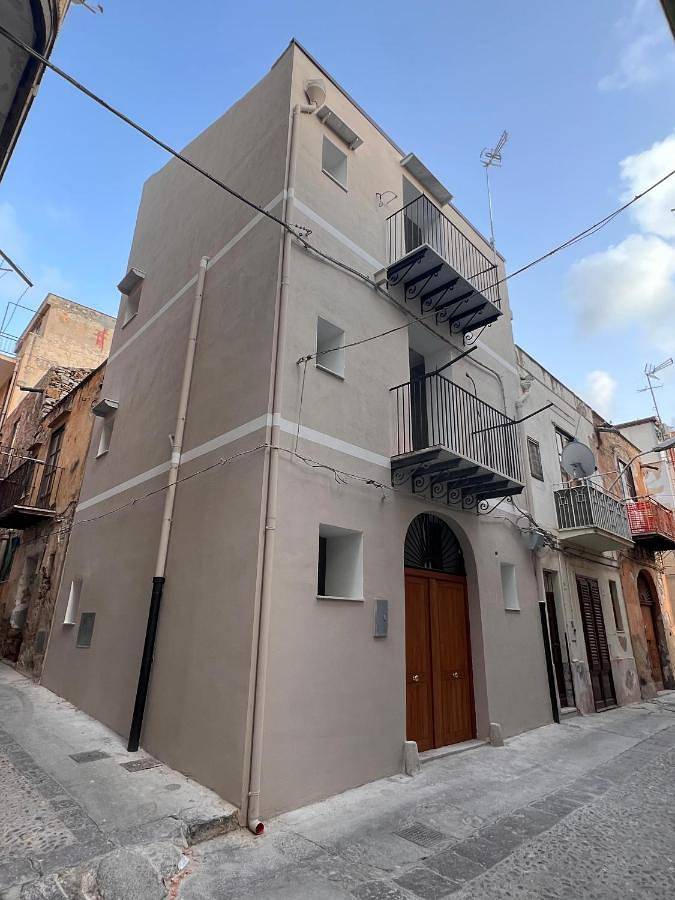 B&b per 4 persone, con panorama e balcone a Termini Imerese