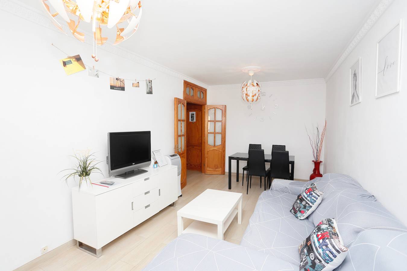 Entire apartment, Vacation 'La Rosaleda' with Wi-Fi in Maspalomas, San Bartolomé de Tirajana