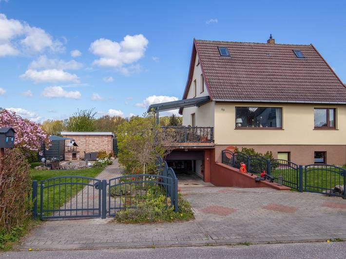 Ferienwohnung für 5 Personen, mit Garten und Terrasse, mit Haustier in Stahlbrode