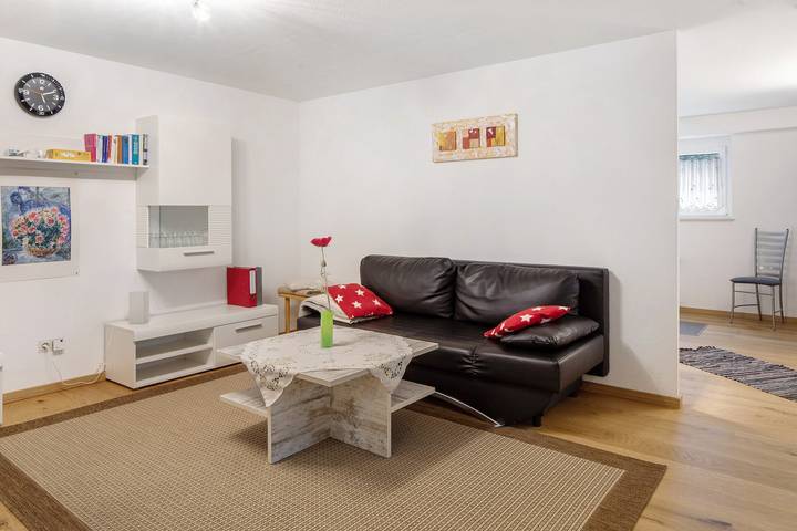 Hel lägenhet, Apartment 'Ferienwohnung Umkirch' with Wi-Fi in Umkirch, Südschwarzwald