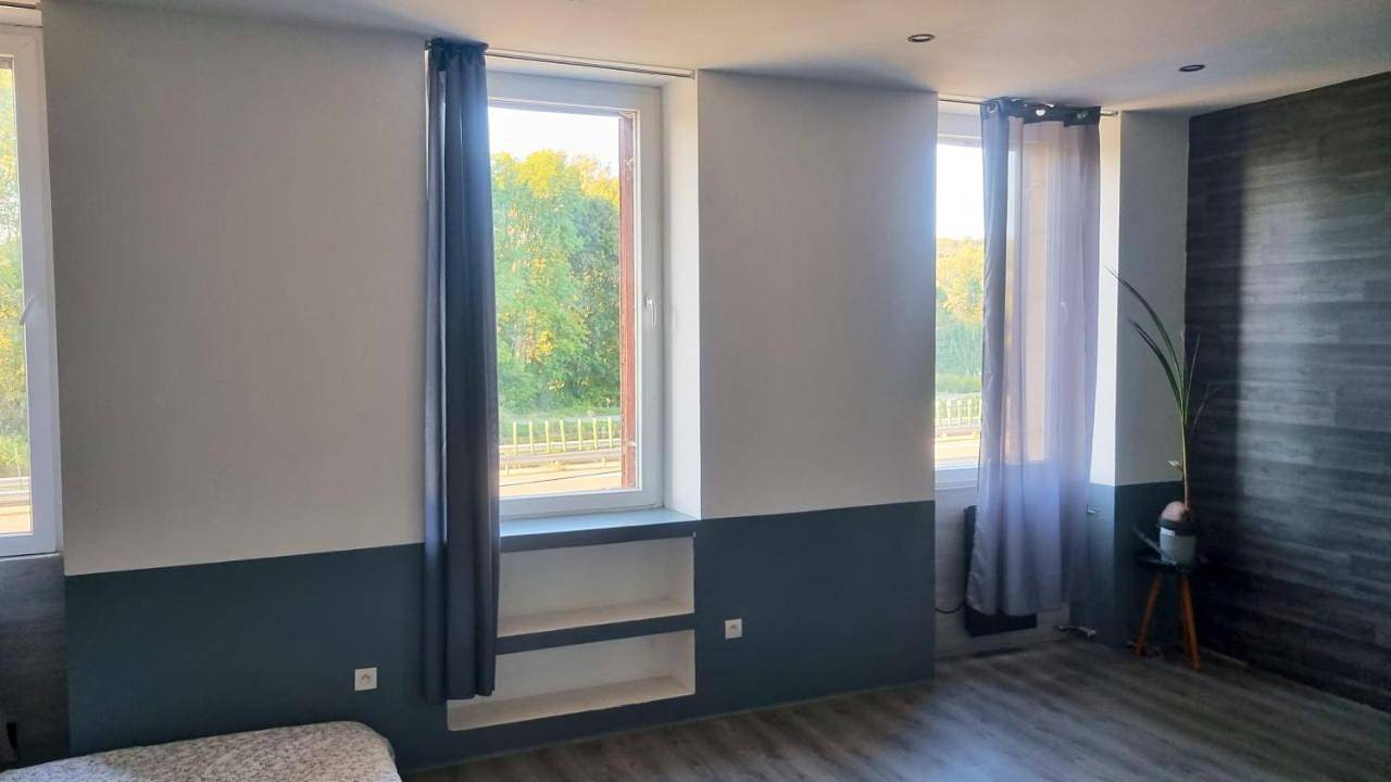 Appartement entier, One-Bedroom Apartment in Velars-sur-Ouche, Région de Dijon