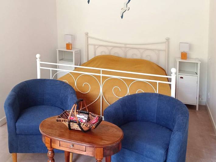 Ganze Wohnung, Gemütliches Studio, Nähe Zentrum und Strand, mit privater Terrasse und Grill in Saint-Jean-de-Monts, Vendée