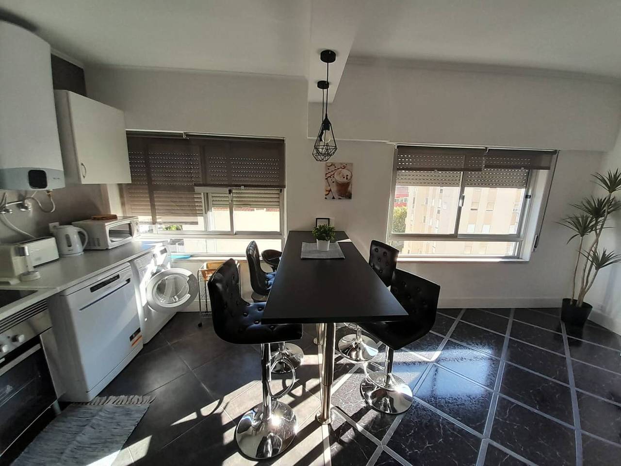 Ganze Wohnung, Ferienwohnung Trio Haven in Póvoa de Santa Iria e Forte da Casa, Rio Tejo