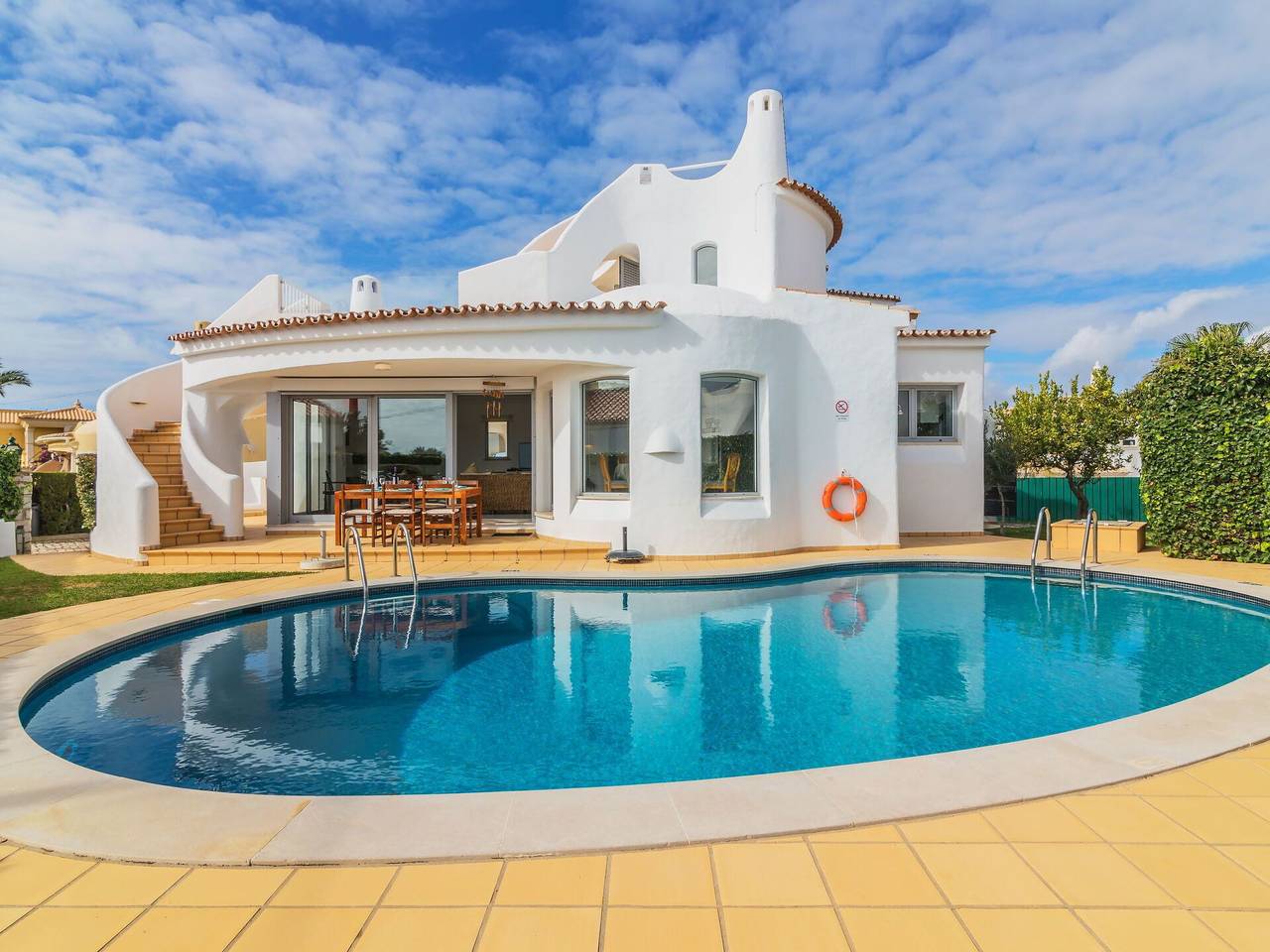 Casa vacanza a Guia a partire da 745€ a notte