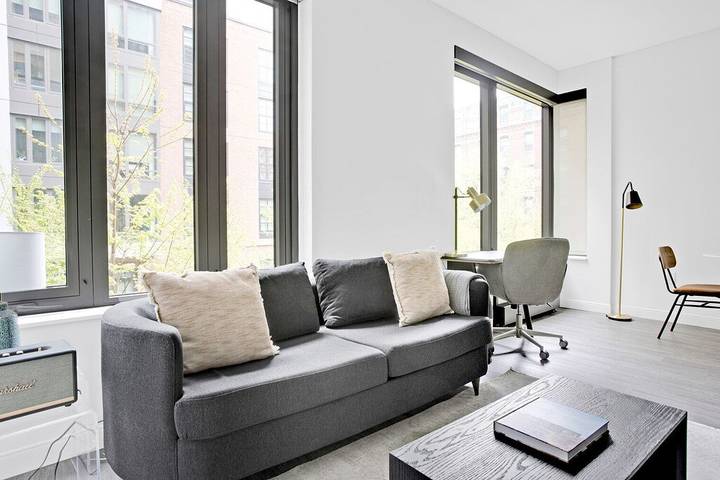 Apartment for 2 people, with pets in Boston