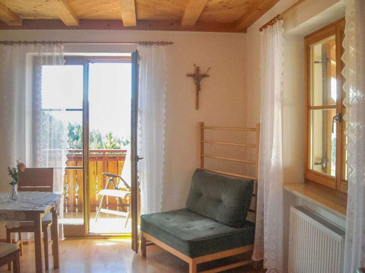 Entire apartment, Apartment 'Wiese' with Mountain View, Shared Garden and Wi-Fi in Mölten, Sarntal Alps