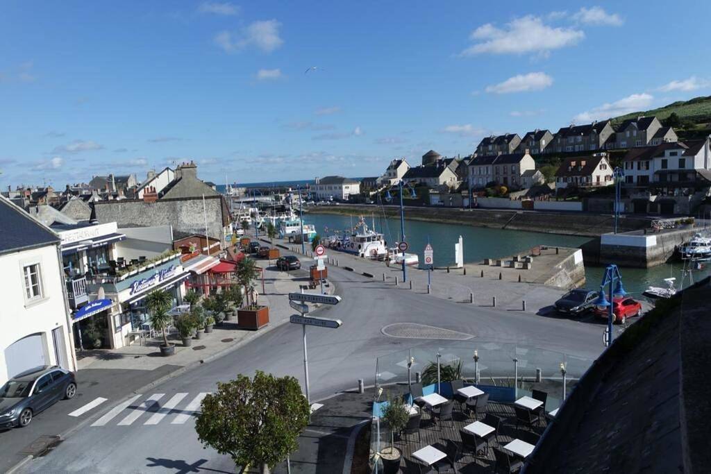 Appartement entier, One-Bedroom Apartment in Port-en-Bessin-Huppain, Région de Bayeux