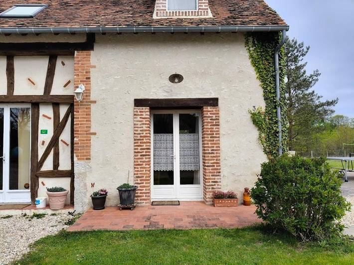 Location de vacances pour 7 personnes, avec Terrasse et Jardin à Lassay-sur-Croisne