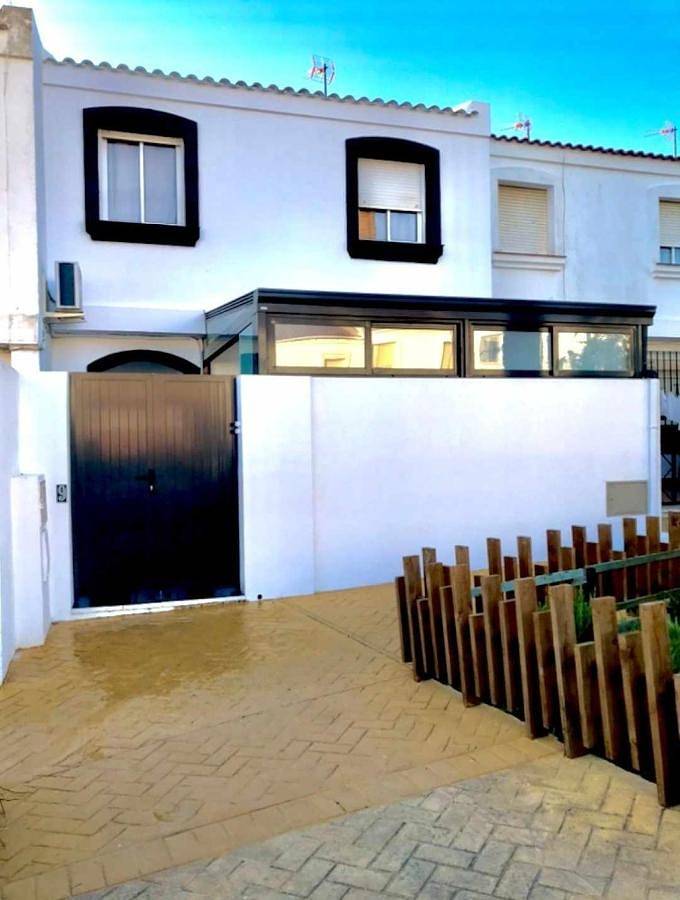 Casa rural para 6 personas, con Jacuzzi además de Jardín y Piscina en Parque Natural del Estrecho - 2