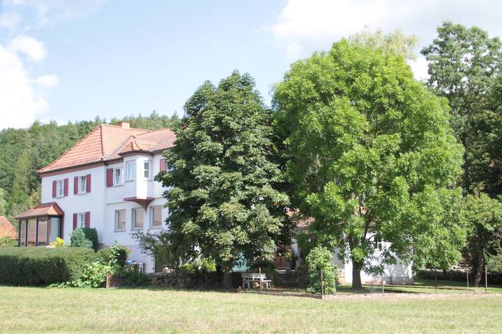 Ferienwohnung für 2 Personen, mit Balkon und Balkon/Terrasse sowie Terrasse und Garten