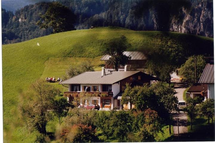 Ganze Wohnung, Ferienwohnung in ruhiger sonniger Höhenlage mit sehr guten Panoramablick in Marktschellenberg, Bayerische Alpen