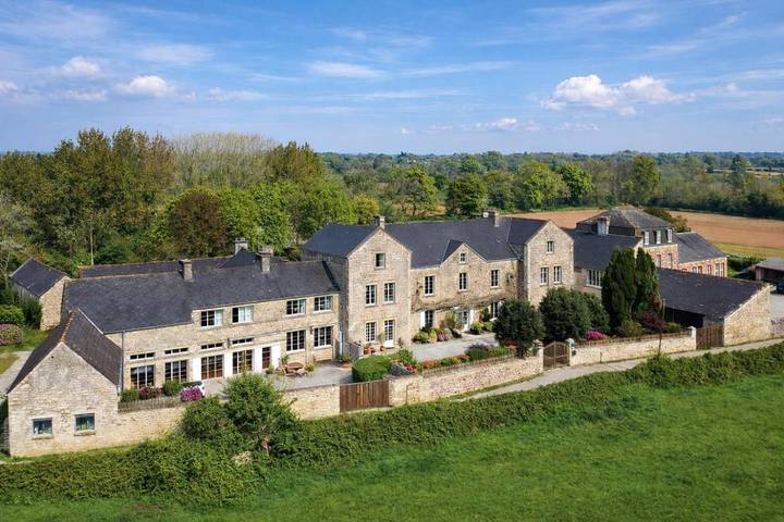 Maison de vacances pour 15 personnes, avec Terrasse et Jardin ainsi que Sauna et Vue