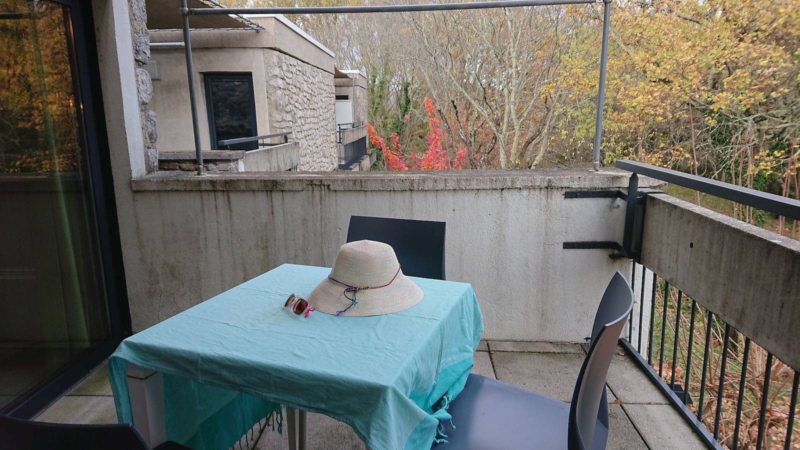 Appartement entier, Appartement de vacances pour 4 personnes avec piscine in Berrias-et-Casteljau, Parc national des Cévennes