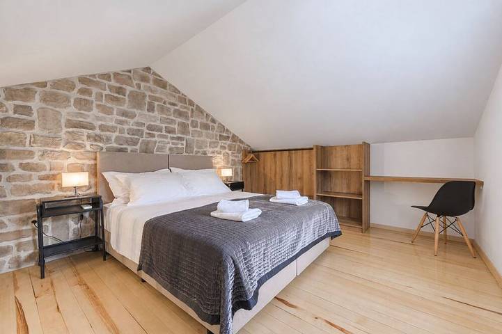 Ferienhaus mit privatem beheiztem Pool und Meerblick in Zaton, Grad Dubrovnik