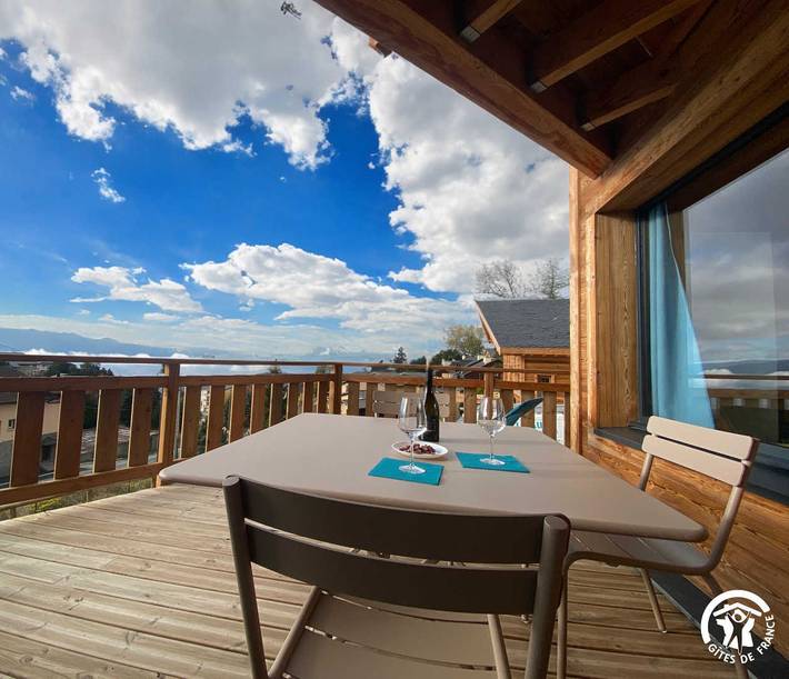 Gîte pour 4 personnes, avec Terrasse et Jardin