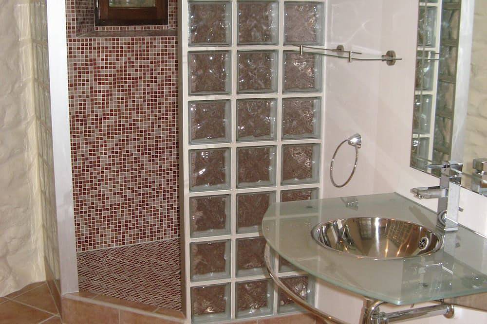 Vacances entre mer et montagne - maison de village in Amélie-les-Bains-Palalda, Région de Céret