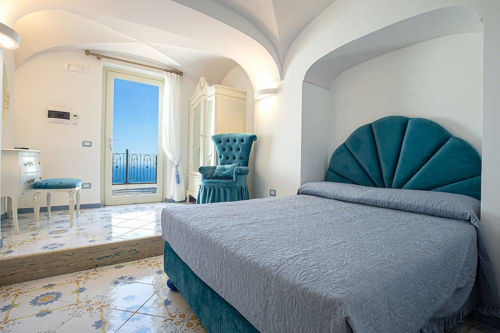Spring Villa with panoramic views and private pool in Furore, Costiera amalfitana