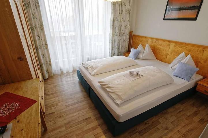Doppelzimmer, Dusche, Wc, Economy - Weinidylle Opitz in Illmitz, Neusiedlersee-Hügelland