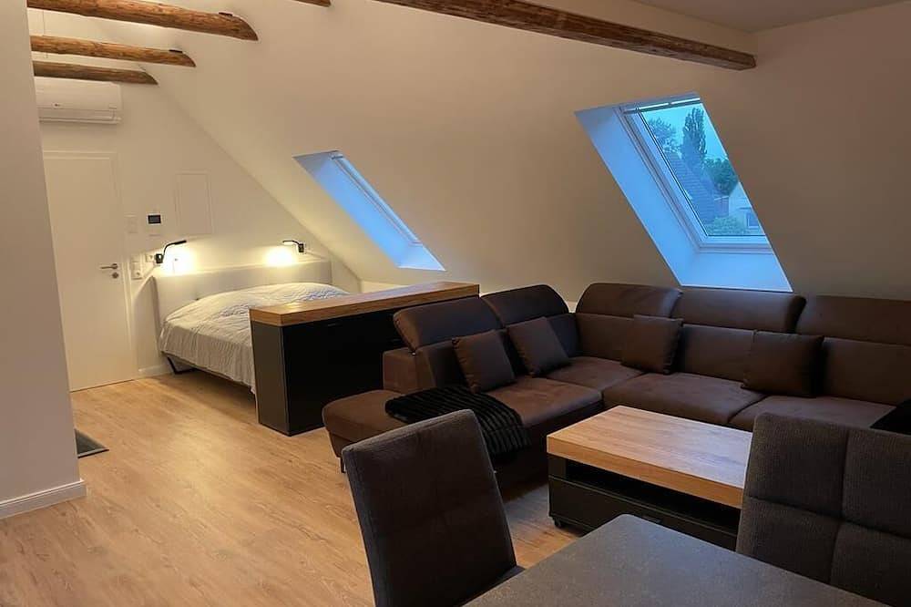 Ganze Wohnung, Charmante Jugendstill-Villa. Komplett saniert & neu eingerichtet im Sommer 2023 in Bückeburg, Landkreis Schaumburg