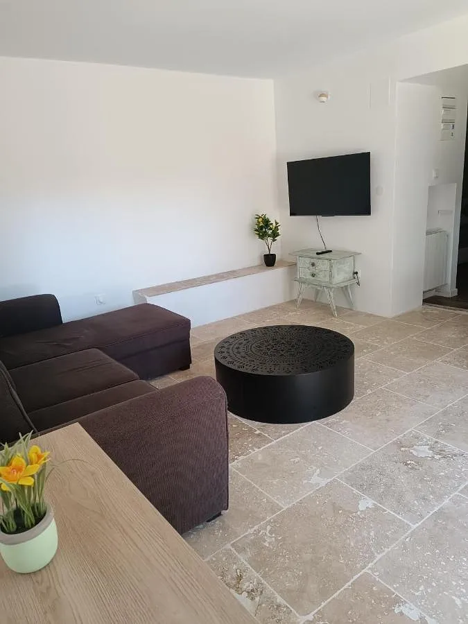 Apartamento de vacaciones para 3 personas, con jardín y terraza - 1