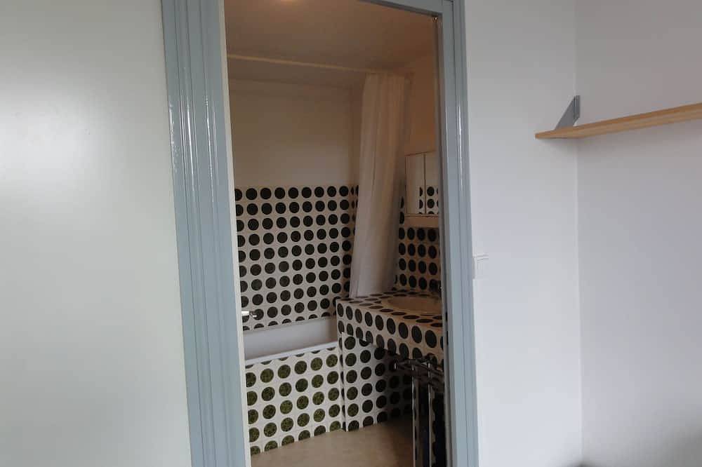 Ganze Wohnung, Poitiers Centre Cathédrale Studio 20 m² (215 sq. ft.) in Poitiers, Vienne